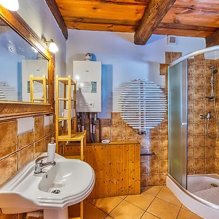 Holiday home Nad Strumykiem *