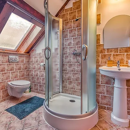 Nad Strumykiem בית נופש *